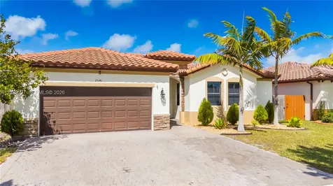 2541 SE 1st Street Homestead FL 33033