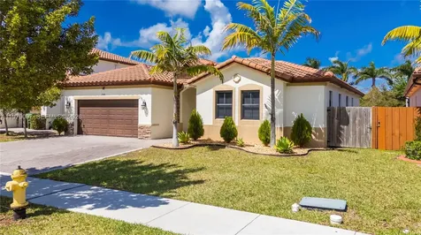 2541 SE 1st Street Homestead FL 33033