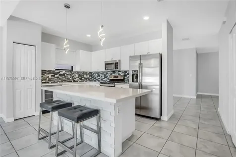 2541 SE 1st Street Homestead FL 33033