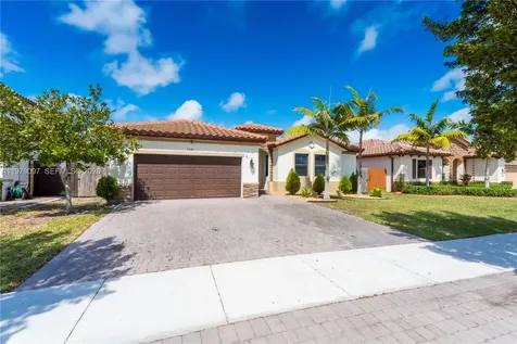 2541 SE 1st Street Homestead FL 33033