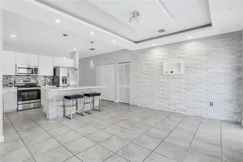 2541 SE 1st Street Homestead FL 33033