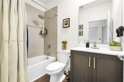 3321 W 105th Place Hialeah FL 33018