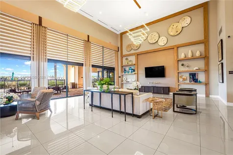 3321 W 105th Place Hialeah FL 33018