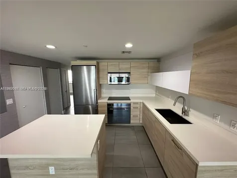 16385 Biscayne Boulevard North Miami Beach FL 33160