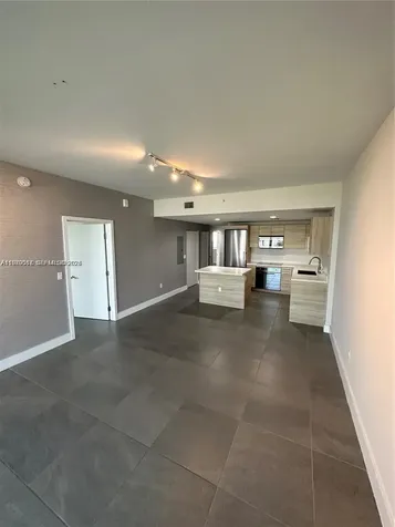 16385 Biscayne Boulevard North Miami Beach FL 33160