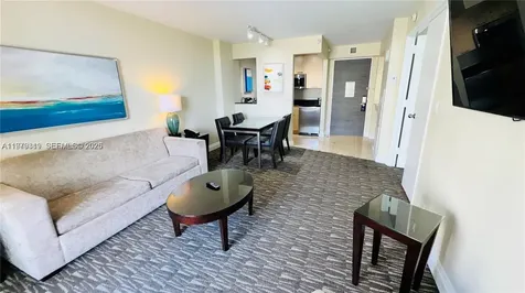 2670 E Sunrise Boulevard Fort Lauderdale FL 33304