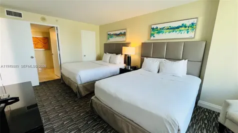 2670 E Sunrise Boulevard Fort Lauderdale FL 33304