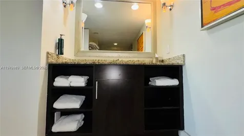 2670 E Sunrise Boulevard Fort Lauderdale FL 33304