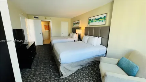2670 E Sunrise Boulevard Fort Lauderdale FL 33304