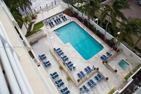 2670 E Sunrise Boulevard Fort Lauderdale FL 33304