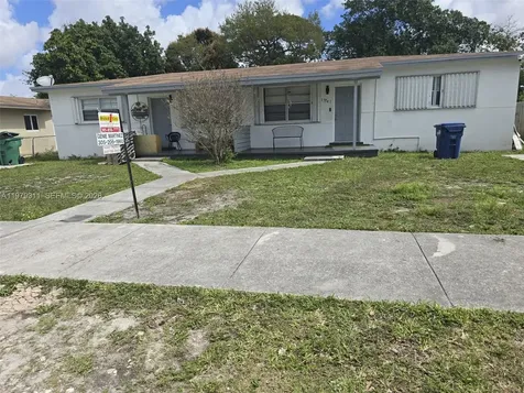 15741 NW 38th Place Miami Gardens FL 33054
