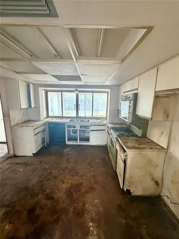 1761 SW 55th Avenue Plantation FL 33317