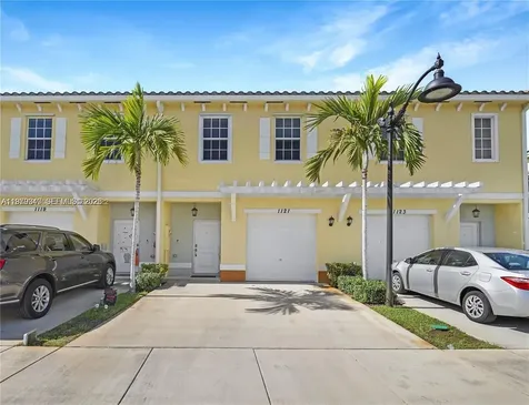 1121 NW 41st Lane Lauderhill FL 33313