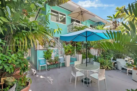 1035 Meridian Avenue Miami Beach FL 33139