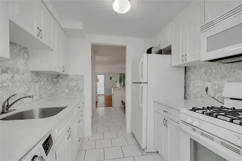 1035 Meridian Avenue Miami Beach FL 33139