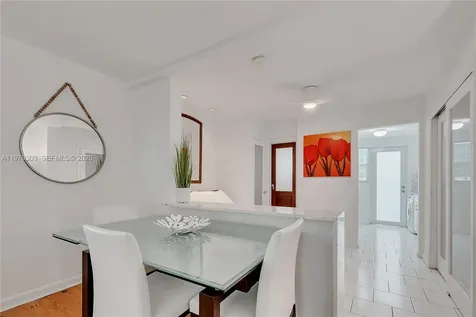 1035 Meridian Avenue Miami Beach FL 33139