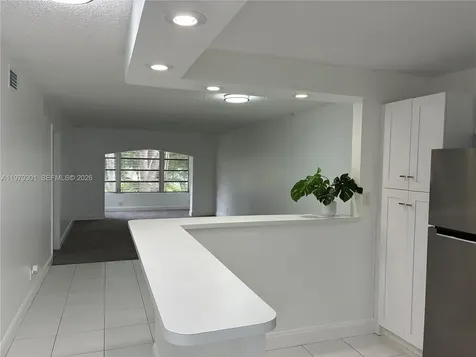 609 S State Road 7 Margate FL 33068