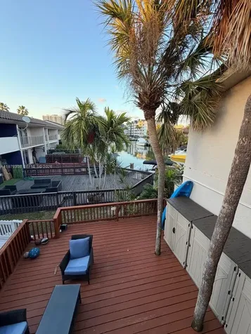 2661 NE 164th Street North Miami Beach FL 33160