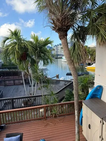 2661 NE 164th Street North Miami Beach FL 33160