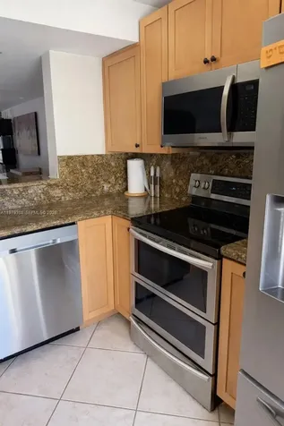 2661 NE 164th Street North Miami Beach FL 33160