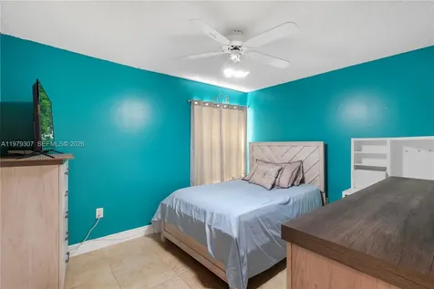 14566 SW 124th Place Miami FL 33186