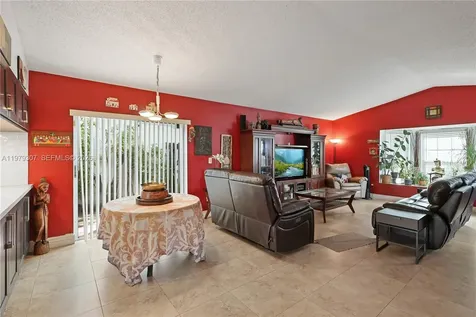 14566 SW 124th Place Miami FL 33186
