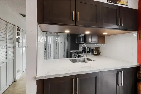 14566 SW 124th Place Miami FL 33186