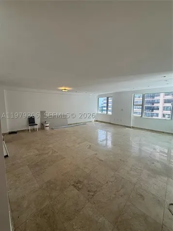 5255 Collins Avenue Miami Beach FL 33140
