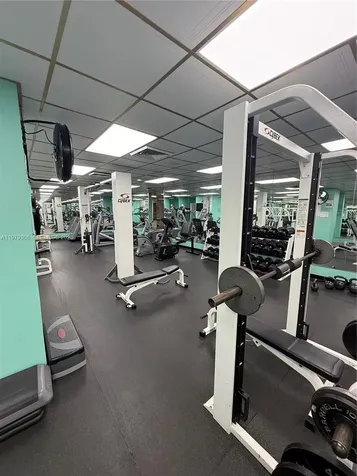 5255 Collins Avenue Miami Beach FL 33140
