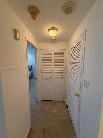 5255 Collins Avenue Miami Beach FL 33140