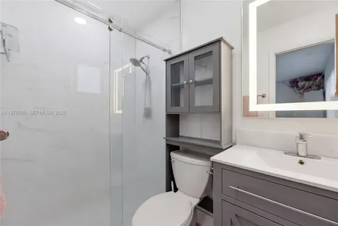 1101 NW 86th Terrace Pembroke Pines FL 33024