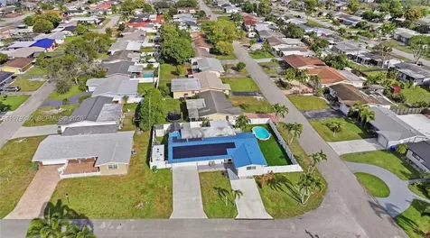 1101 NW 86th Terrace Pembroke Pines FL 33024
