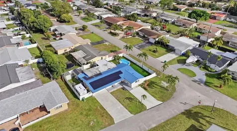 1101 NW 86th Terrace Pembroke Pines FL 33024