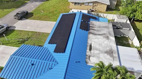 1101 NW 86th Terrace Pembroke Pines FL 33024