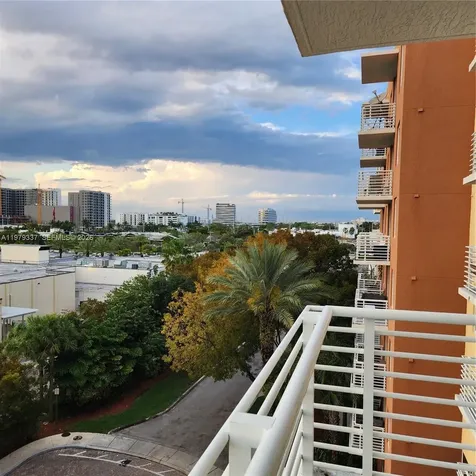2775 NE 187th Street Aventura FL 33180
