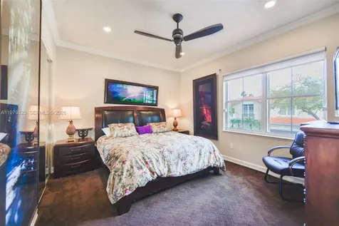 1448 Mariner Way Hollywood FL 33019