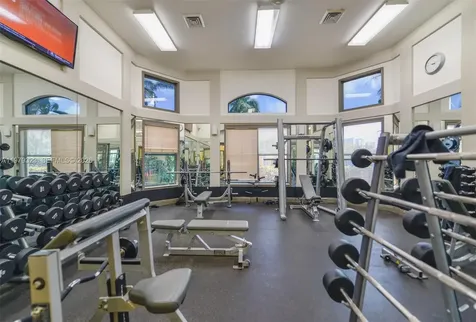 1448 Mariner Way Hollywood FL 33019