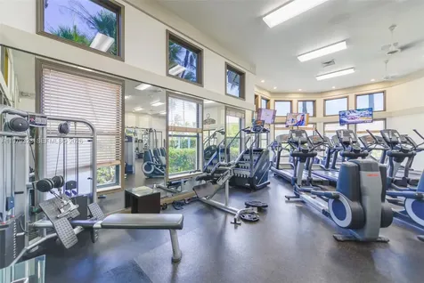 1448 Mariner Way Hollywood FL 33019