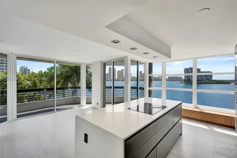 3530 Mystic Pointe Drive Aventura FL 33180
