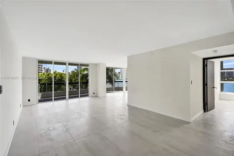 3530 Mystic Pointe Drive Aventura FL 33180