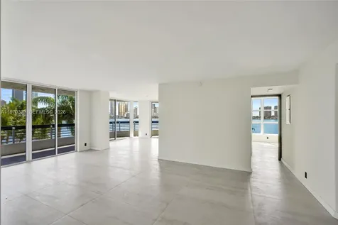 3530 Mystic Pointe Drive Aventura FL 33180