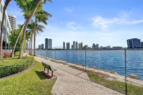 3530 Mystic Pointe Drive Aventura FL 33180