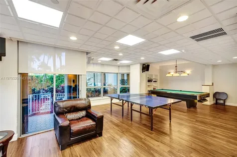 3530 Mystic Pointe Drive Aventura FL 33180