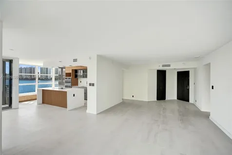 3530 Mystic Pointe Drive Aventura FL 33180