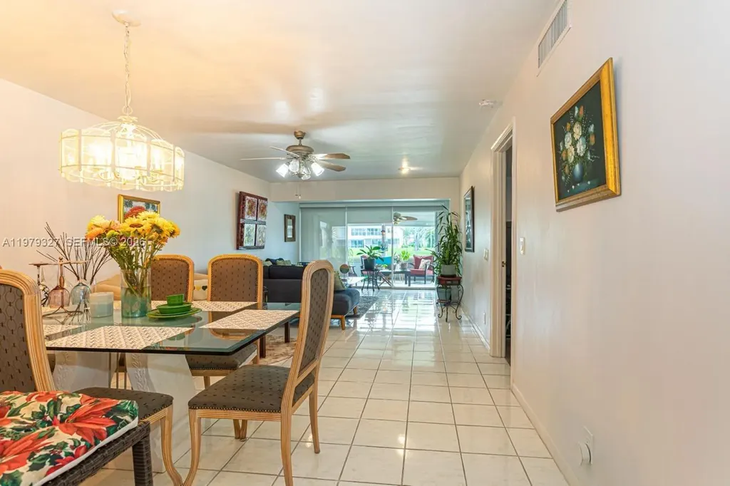 1421 NW 19th Terrace Delray Beach FL 33445