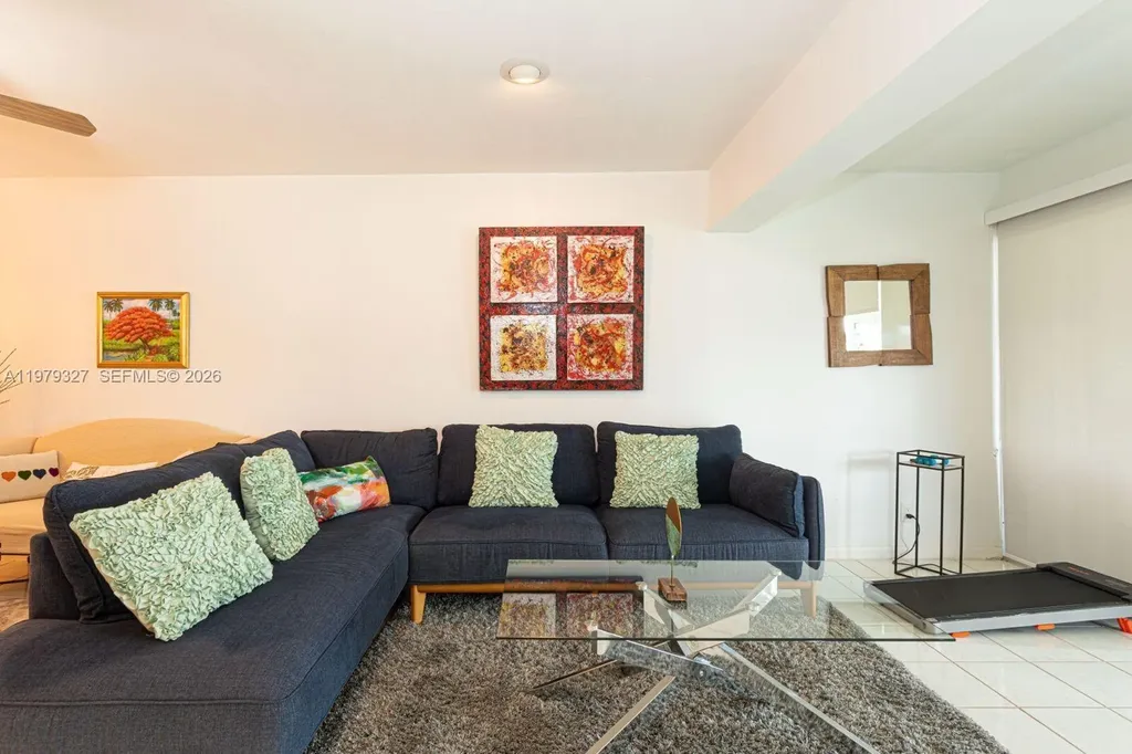 1421 NW 19th Terrace Delray Beach FL 33445