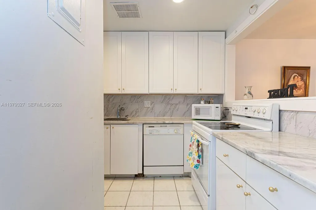 1421 NW 19th Terrace Delray Beach FL 33445