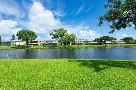 1421 NW 19th Terrace Delray Beach FL 33445