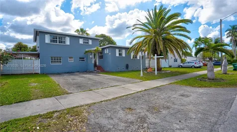 1715 SW 84th Avenue Miami FL 33155