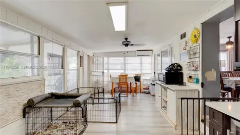 1715 SW 84th Avenue Miami FL 33155